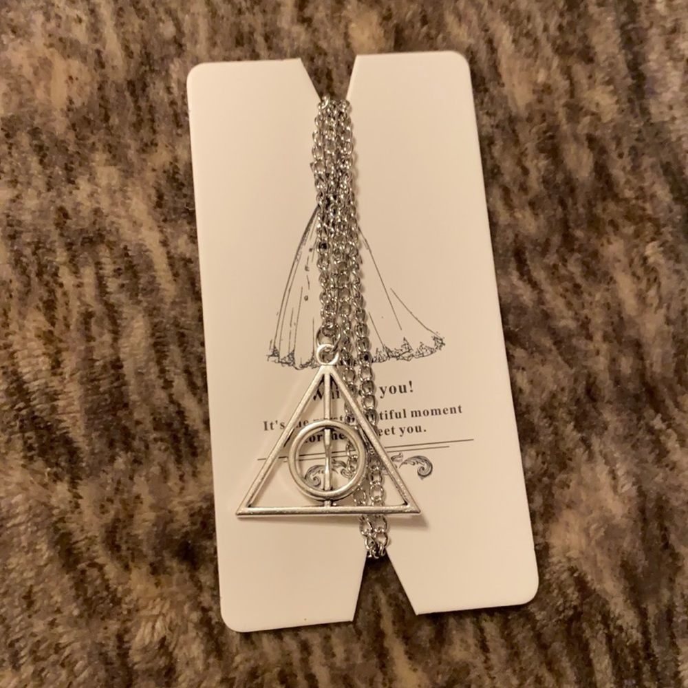 🖤Harry Potter‎ Deathly Hallows Necklace🖤